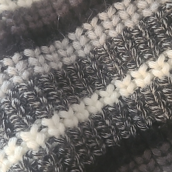 Closing sale! Michael kors scarf - Picture 3 of 4